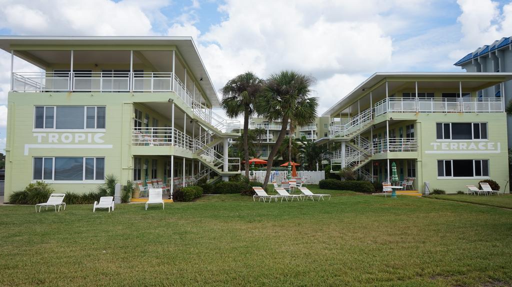 Tropic Terrace Of Treasure Island
