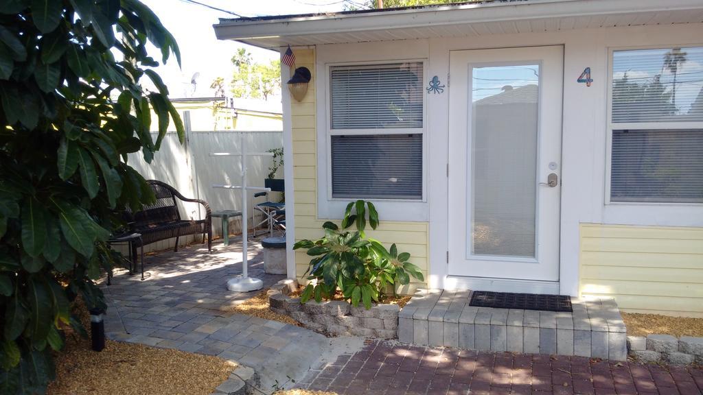 The Cottages At Madeira Beach Villa
