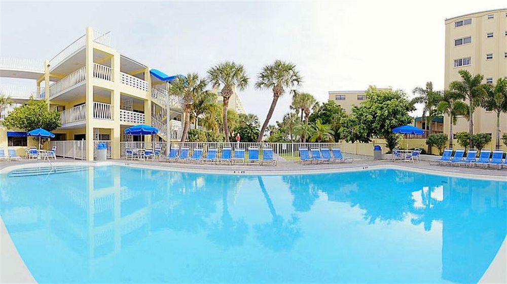 Alden - A Beachfront 3*