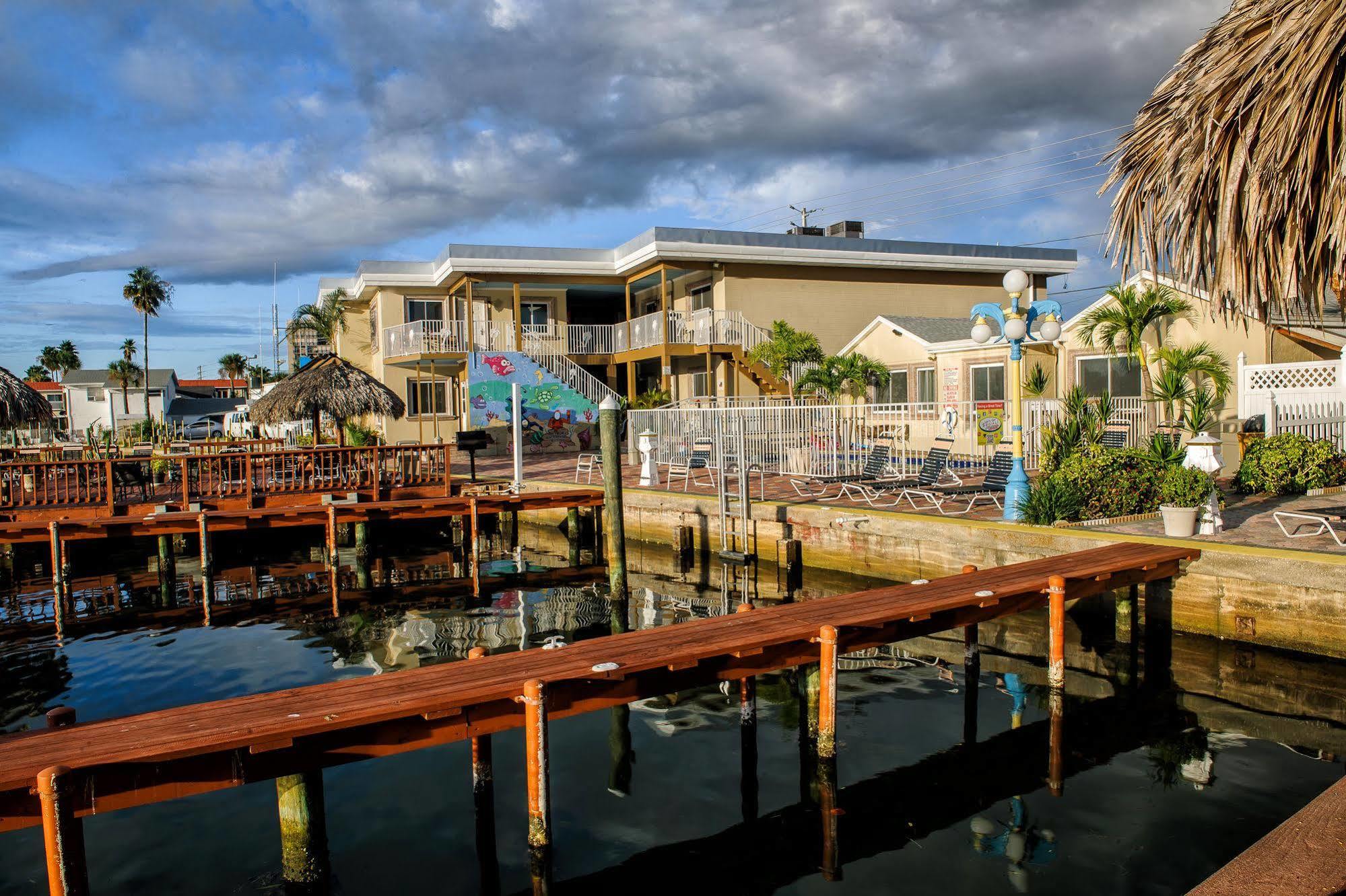 Bay Palms Waterfront - And Marina