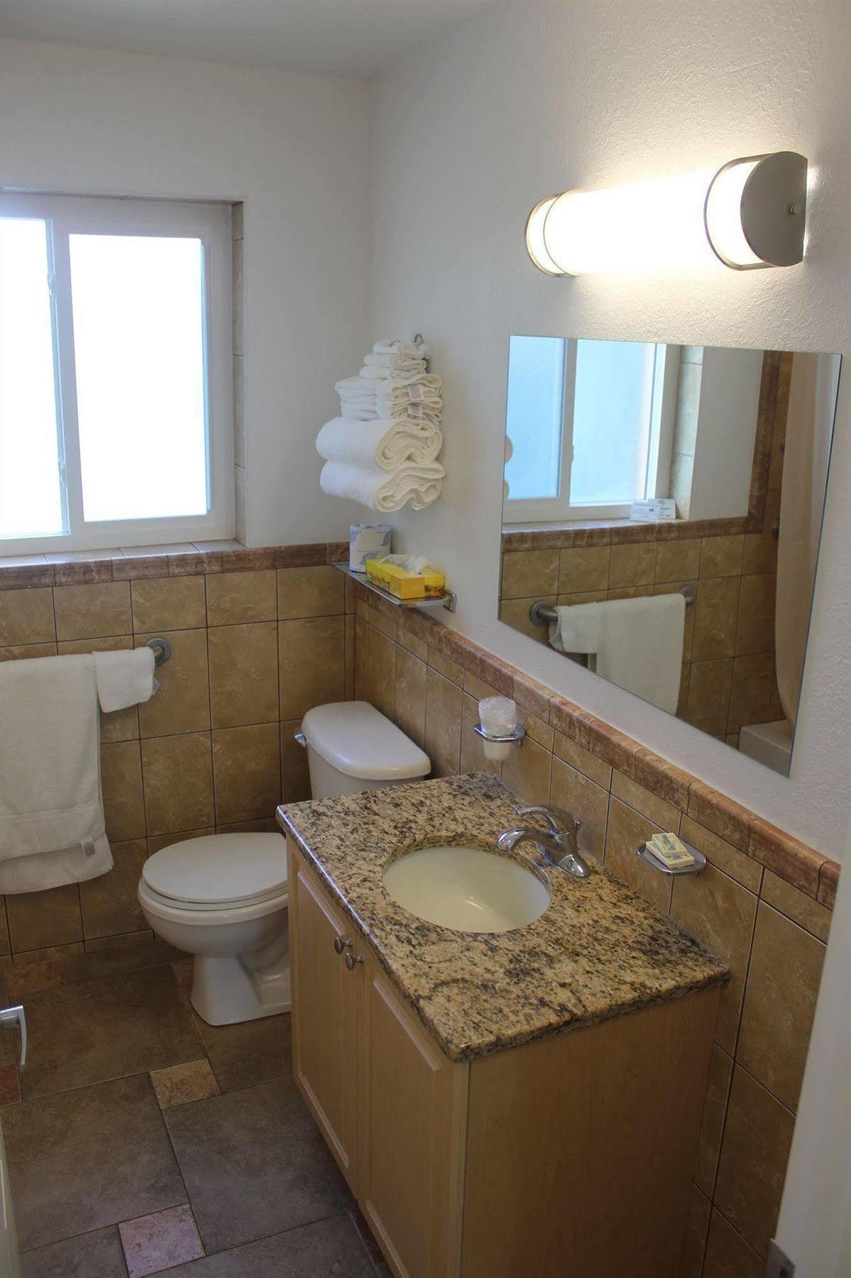 Hotel Page Terrace Beachfront 2*