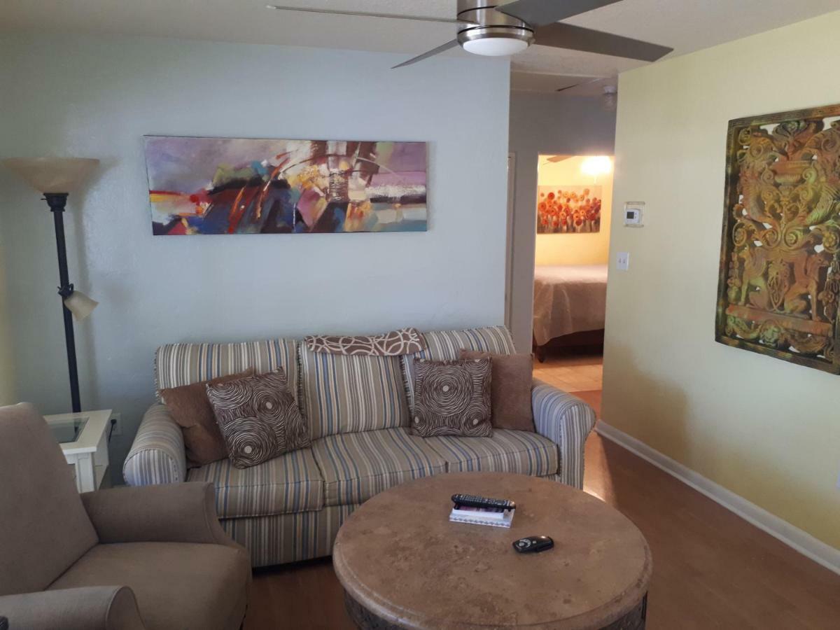 The Cottages At Madeira Beach Villa