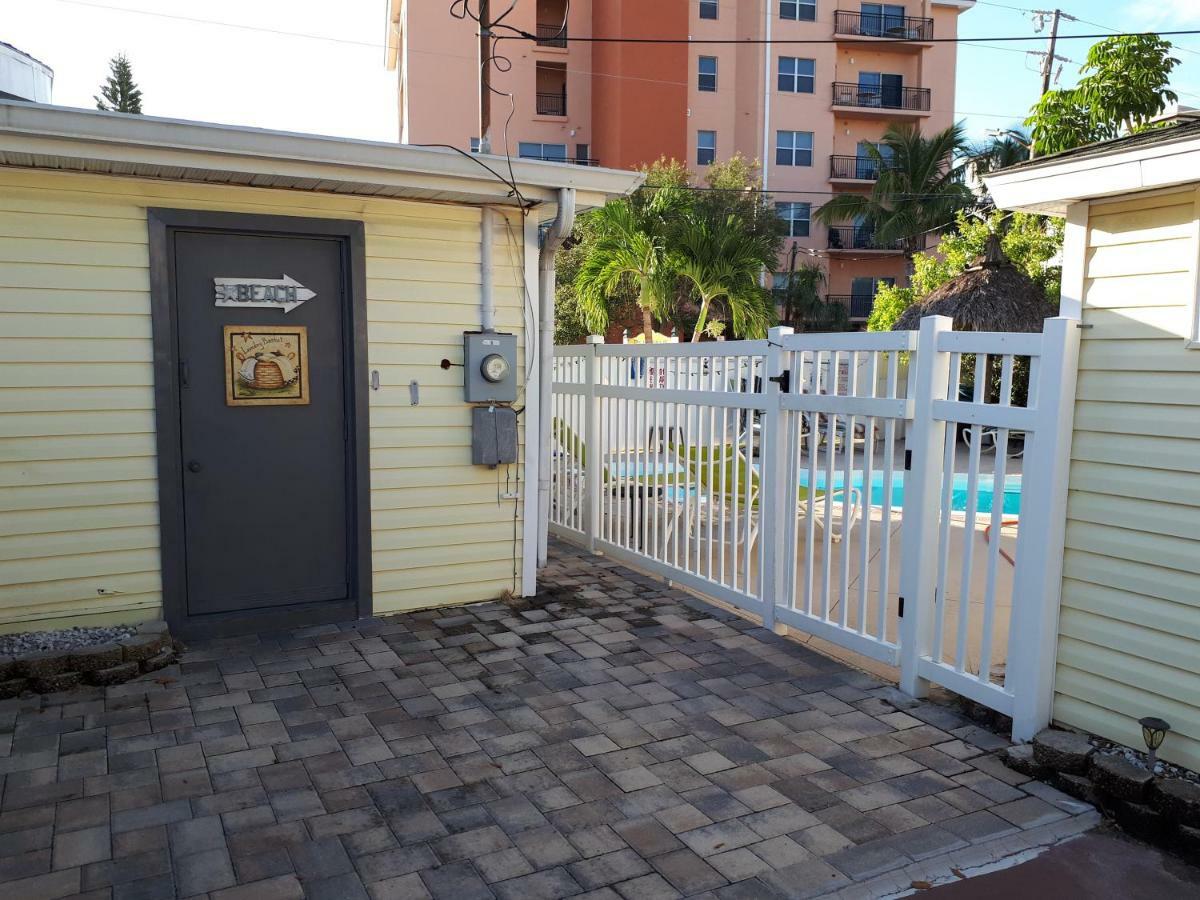 Villa The Cottages At Madeira Beach