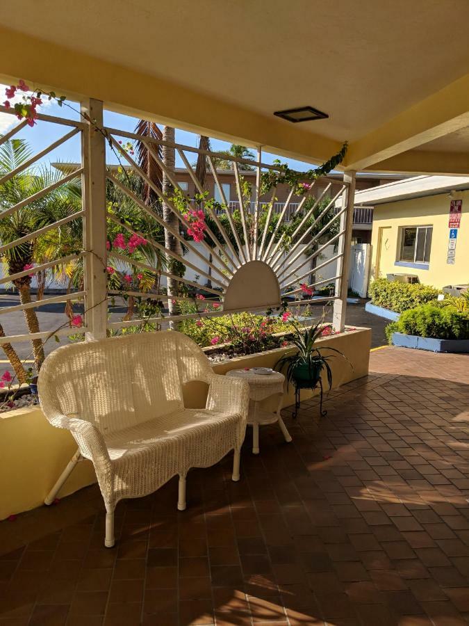 Hotel Arvilla St. Pete Beach