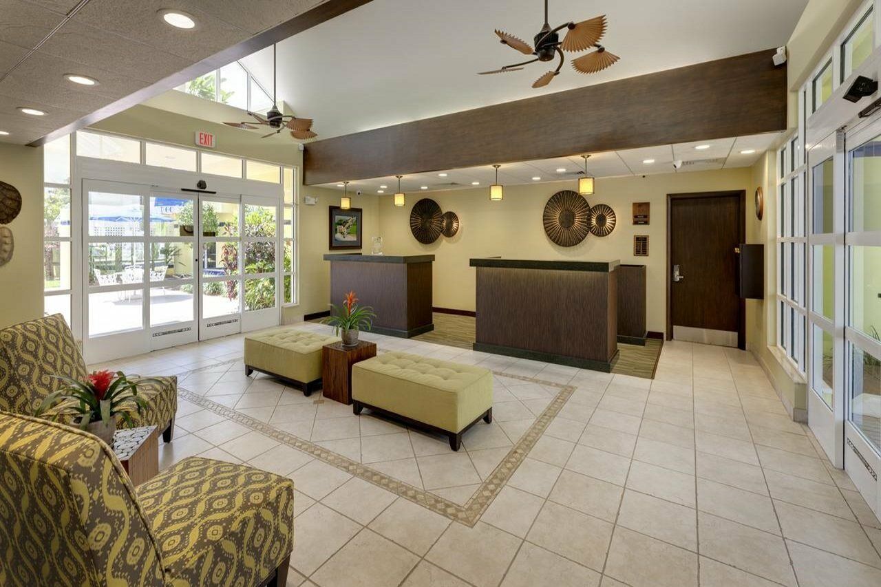 Alden - A Beachfront 3*