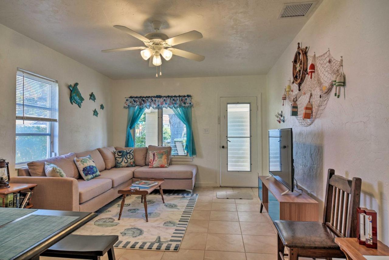 Treasure Island Vacation - Pet Friendly! * St. Pete Beach