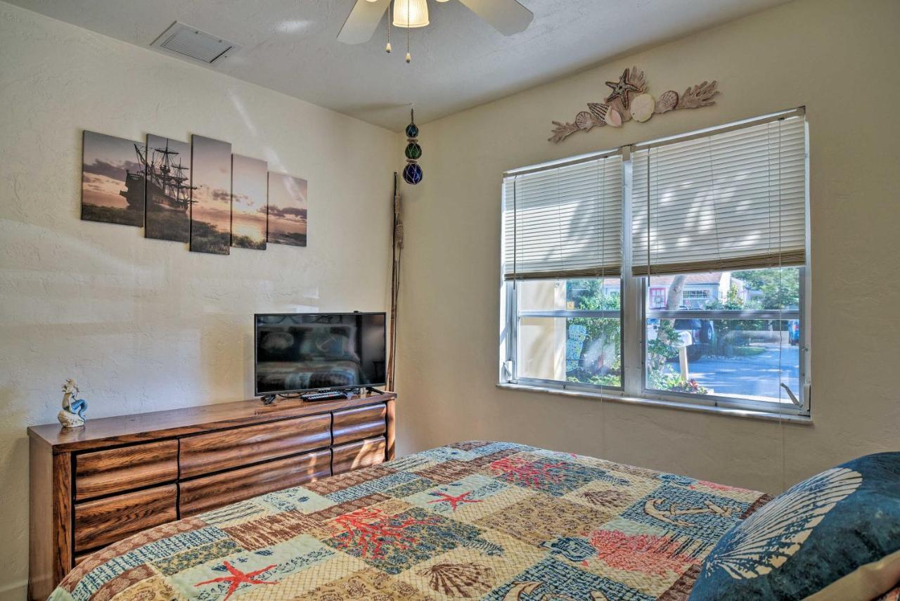 Treasure Island Vacation - Pet Friendly! * St. Pete Beach